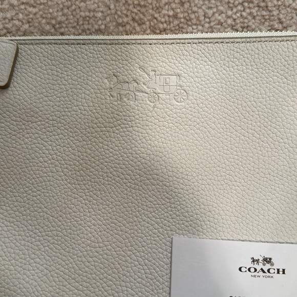 COACH NWT wristlet - Picture 2 of 7